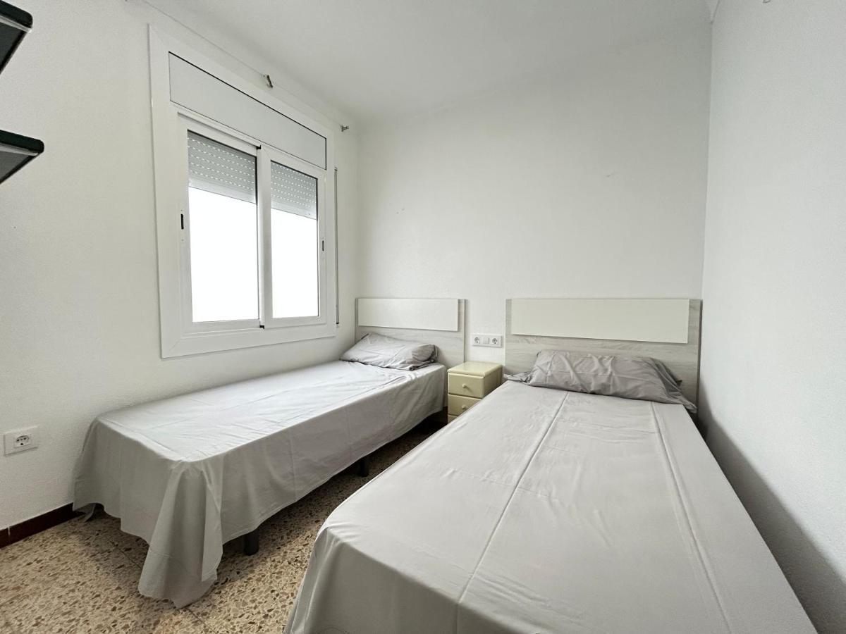 Apartamentos Playa La Perola Росес Екстериор снимка